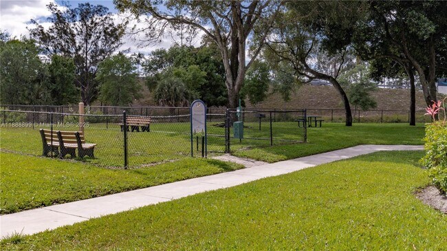 Building Photo - 4303 W Atlantic Blvd