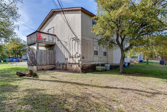 Building Photo - 11907 Alpheus Ave