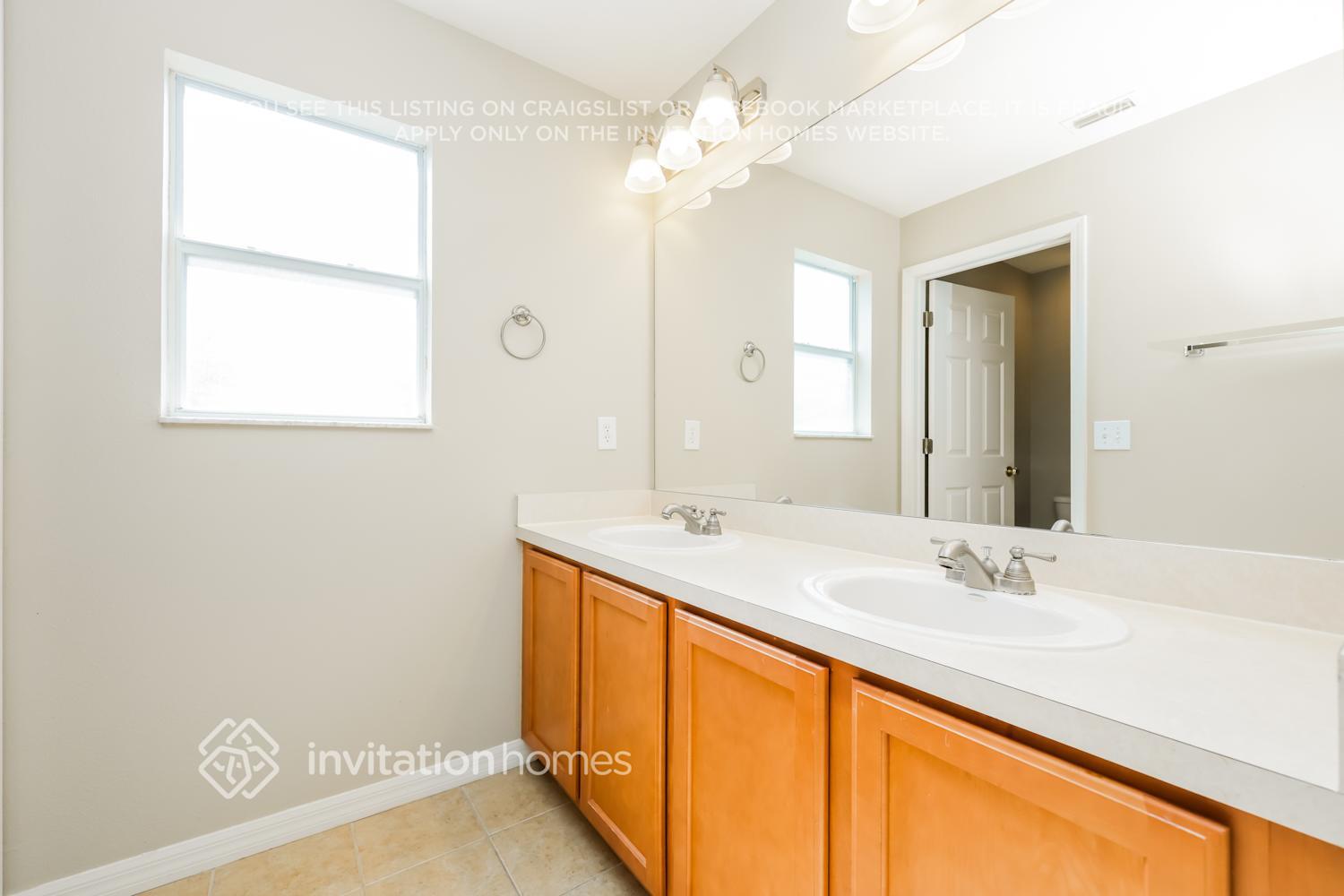 Building Photo - 1448 Lenton Rose Ct