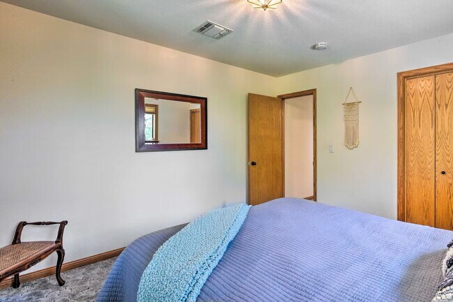 Building Photo - 3095 Braden Rd