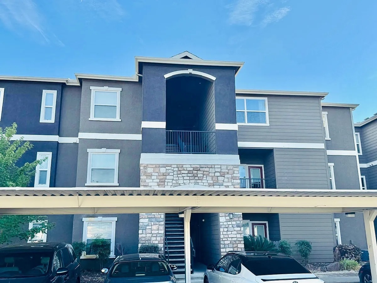 Building Photo - 8434 Walerga Rd