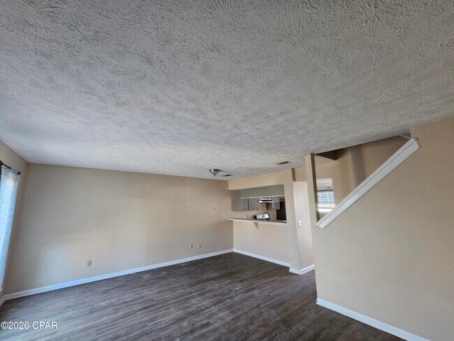 Building Photo - 1908 Havenwood Ln