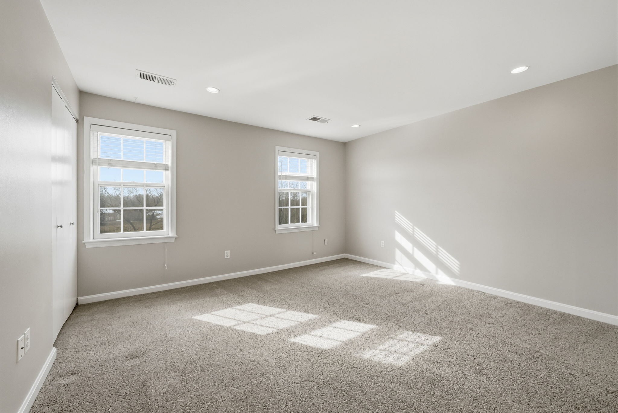 Building Photo - 6701 Washington Blvd