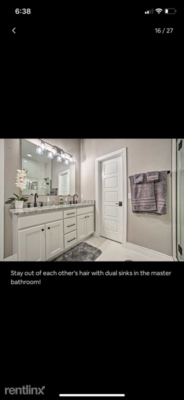 Building Photo - 4 br, 2.5 bath House - 2733 SW Livingston Sq