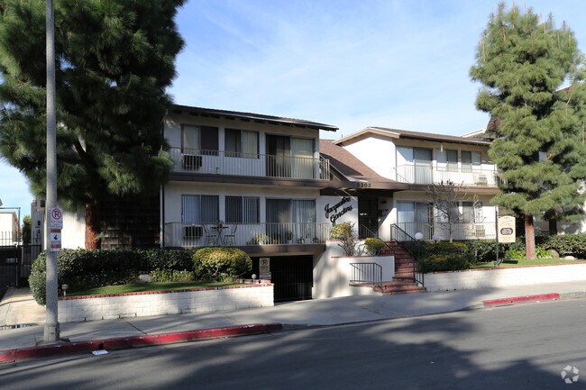 Building Photo - Jacqueline Gardens Apartments