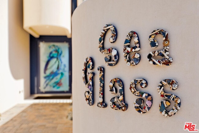 Building Photo - 27082 Malibu Cove Colony Dr