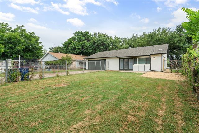 Building Photo - 313 Thistle Dr