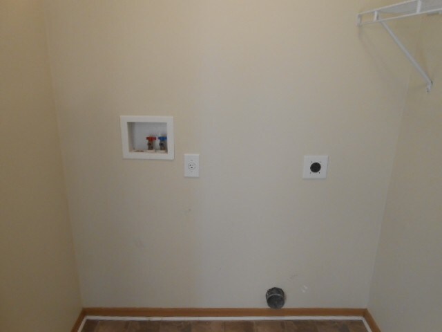 Building Photo - 25 Bazler Lane