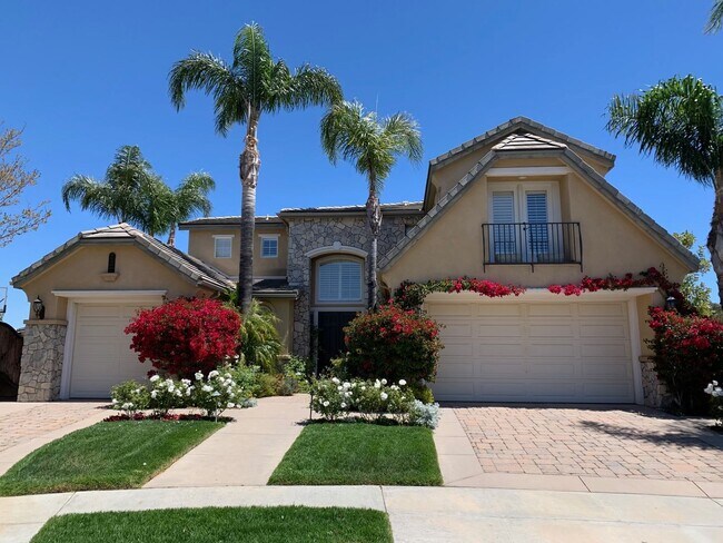 Building Photo - 5 Bed, 5 bath cul-de-sac Executive Home