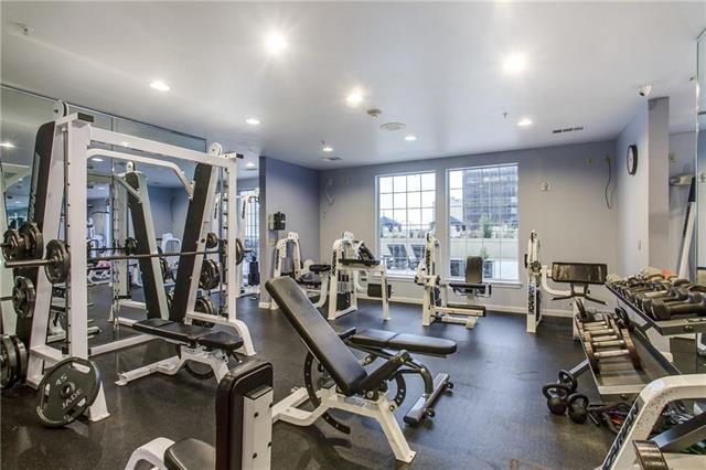 Building Photo - 3225 Turtle Creek Blvd Blvd