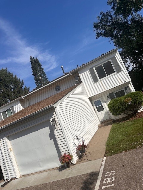 Primary Photo - 681 E Burnsville Pkwy