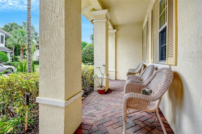 Building Photo - 1061 NW 18th Ave