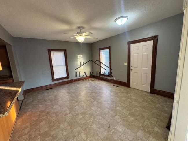 Building Photo - Single Family Home in Kasson, Mn