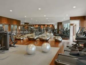 Building Photo - 1300 S Miami Ave