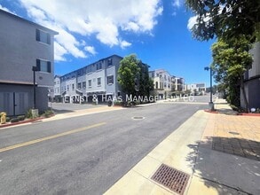 Building Photo - 3003 E Pacific Coast Hwy
