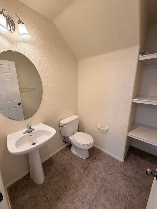 Building Photo - 203 Franciscan Way