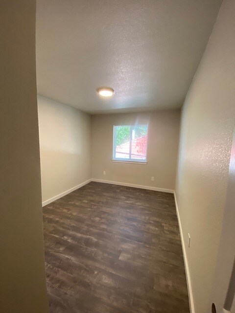 Building Photo - 338 25th Avenue Ct