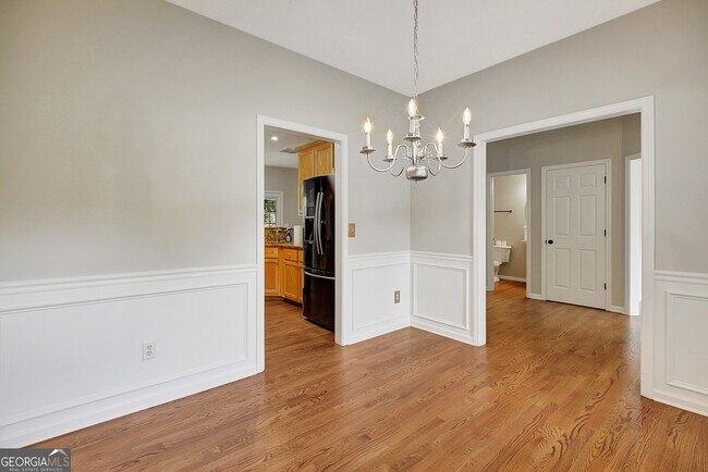Building Photo - 75 Rock Mill Ct