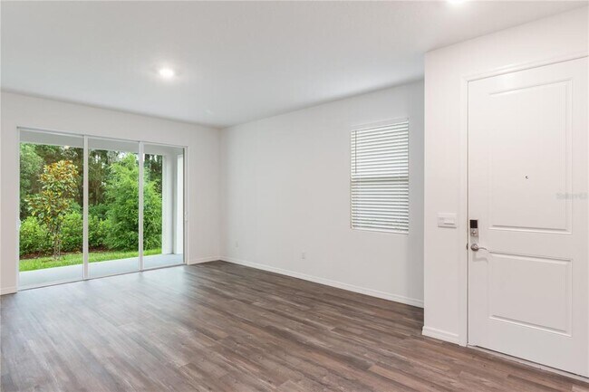 Building Photo - 31365 Paper Birch St