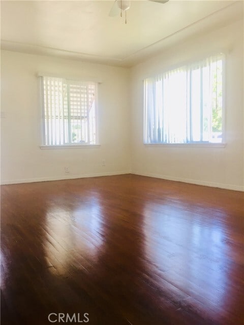 Building Photo - 1114 Okoboji Dr