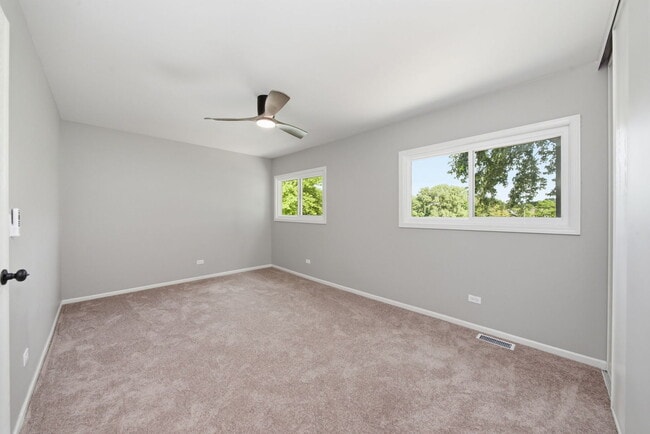 Building Photo - 1140 Brunswick Ln