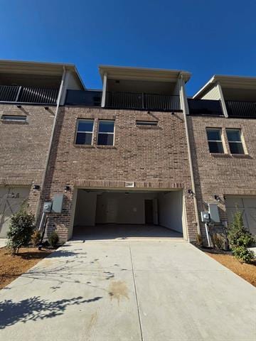 Building Photo - 7913 Sunset Blvd