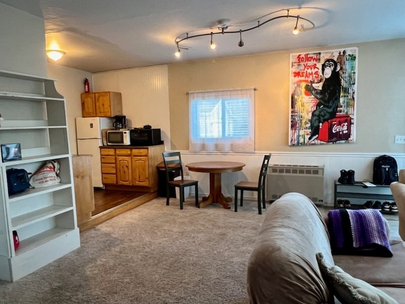 Building Photo - 1352 Pheasant Way