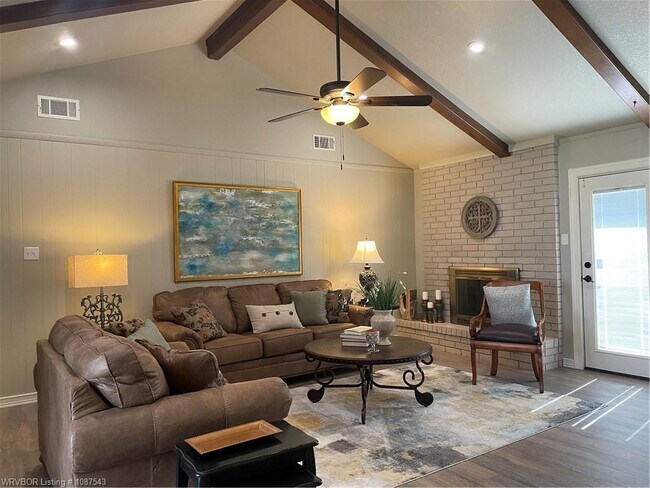 Building Photo - 8908 Stoney Hedge Dr