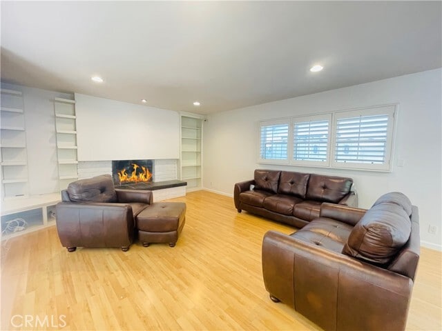 Building Photo - 6534 Petit Ave
