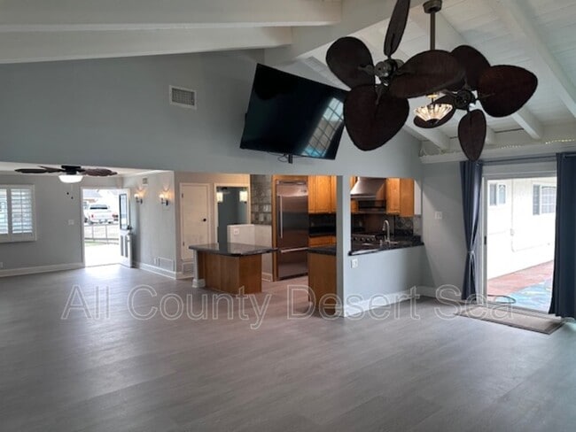 Building Photo - 17911 Caledonia Cir