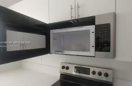 Building Photo - 28600 SW 134th Ct