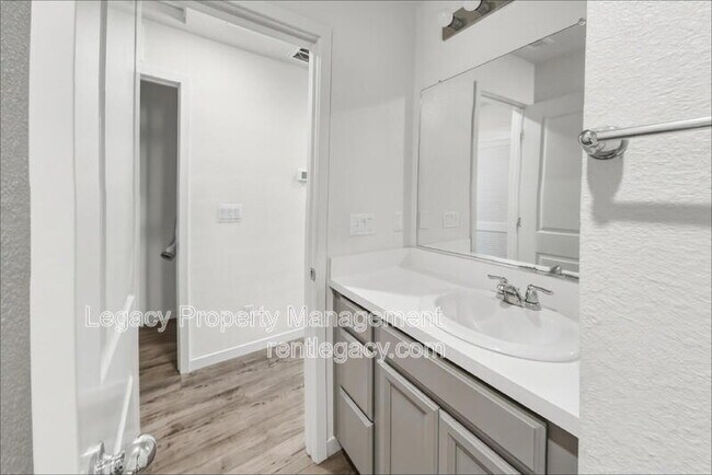 Building Photo - 4360 White Ash Ln
