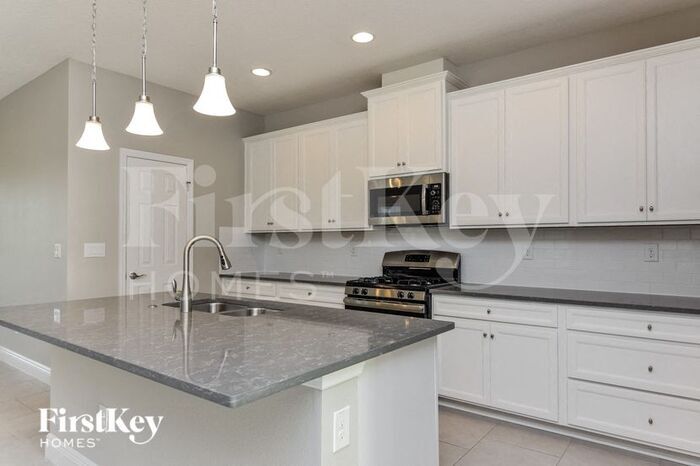 Building Photo - 6132 Colmar Pl