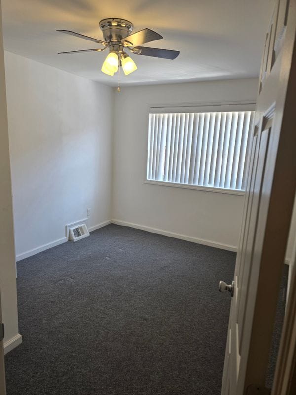 Building Photo - 44 Paerdegat 13th St