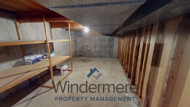 Building Photo - 2544 Kendal Rd