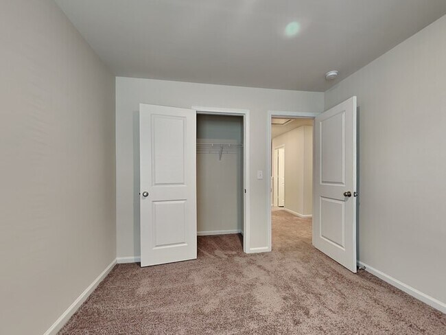 Building Photo - Available Soon!   Burnside Farms!!