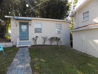 Building Photo - 699 W Osceola St