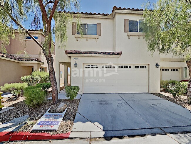 Primary Photo - 7920 Storyland St