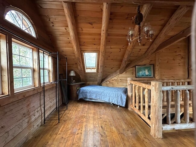 Building Photo - 14 Car Mar Ln