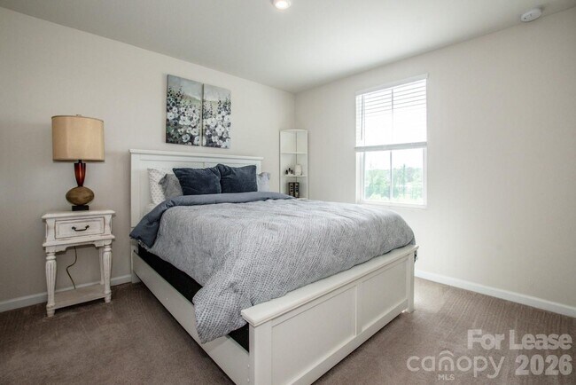 Building Photo - 177 Crownpiece St