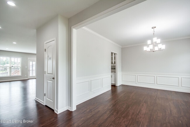 Building Photo - 16302 Spitfire Lake Path