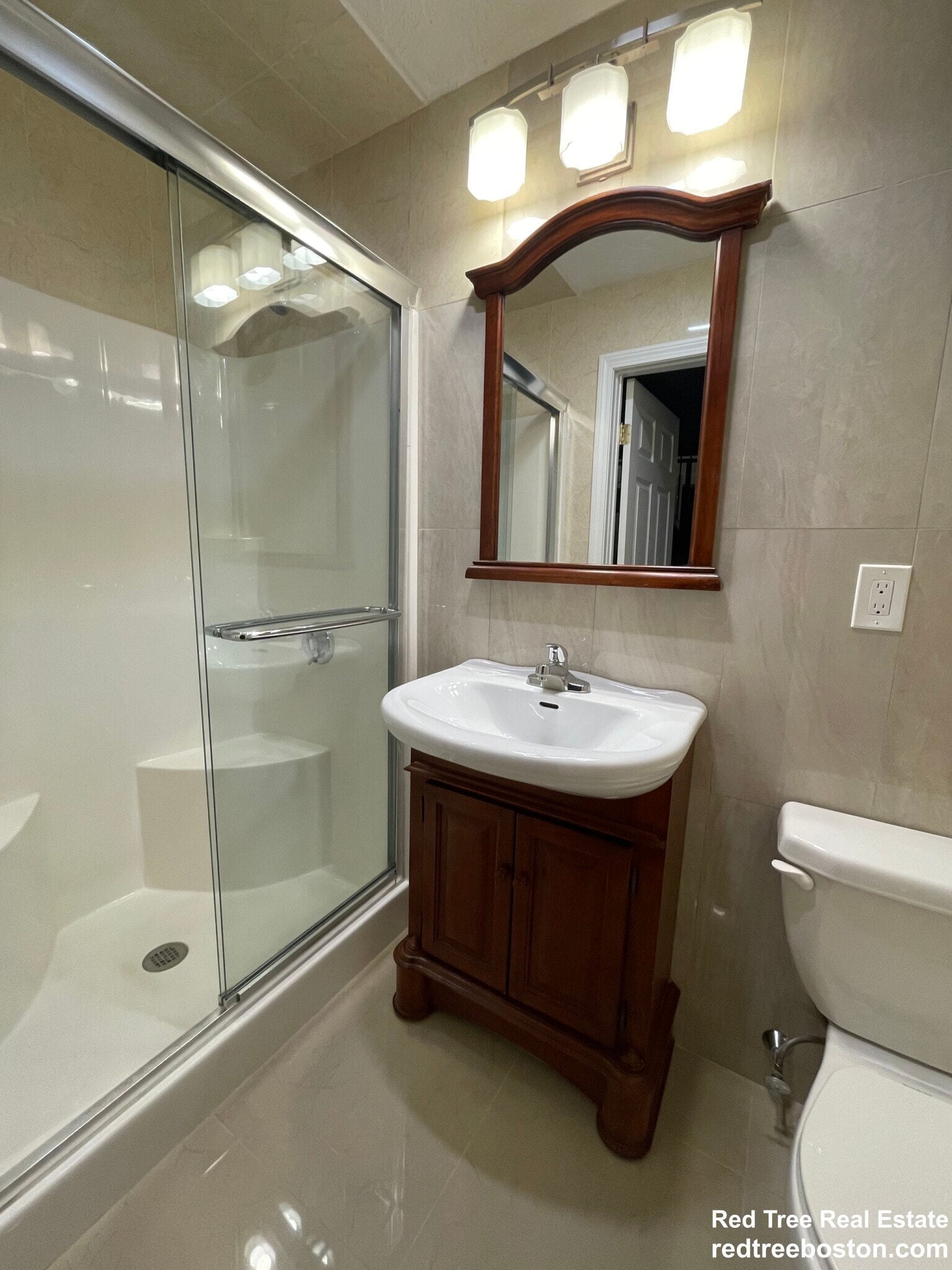 Building Photo - 25 St Marys Ct