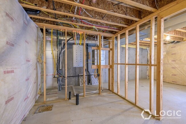 Building Photo - Stunning Townhome in Lehi!!