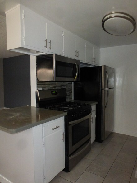 Primary Photo - 20810 Amie Ave