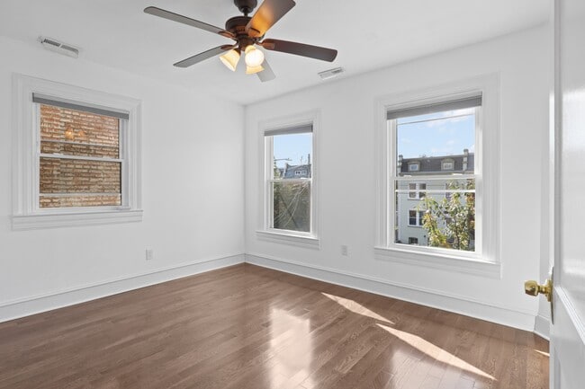 Building Photo - 4115 5th St NW