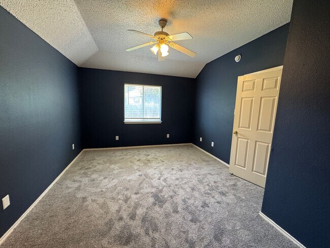 Building Photo - 3306 Levy Ln