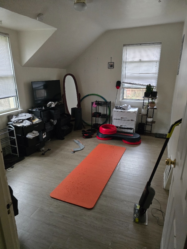 Building Photo - 1218 Highland Ave