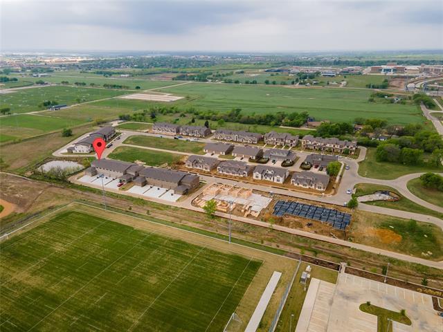 Building Photo - 3301 Solana Cir