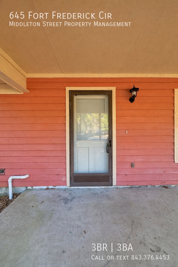 Building Photo - 645 Fort Frederick Cir