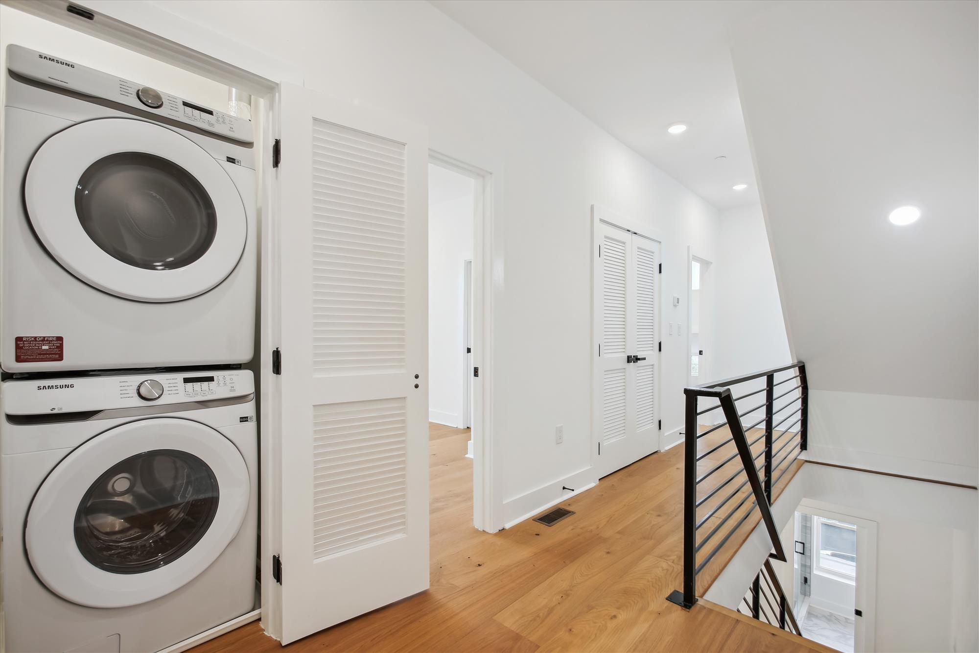 Second Level Laundry and Hall - 232 S St NE